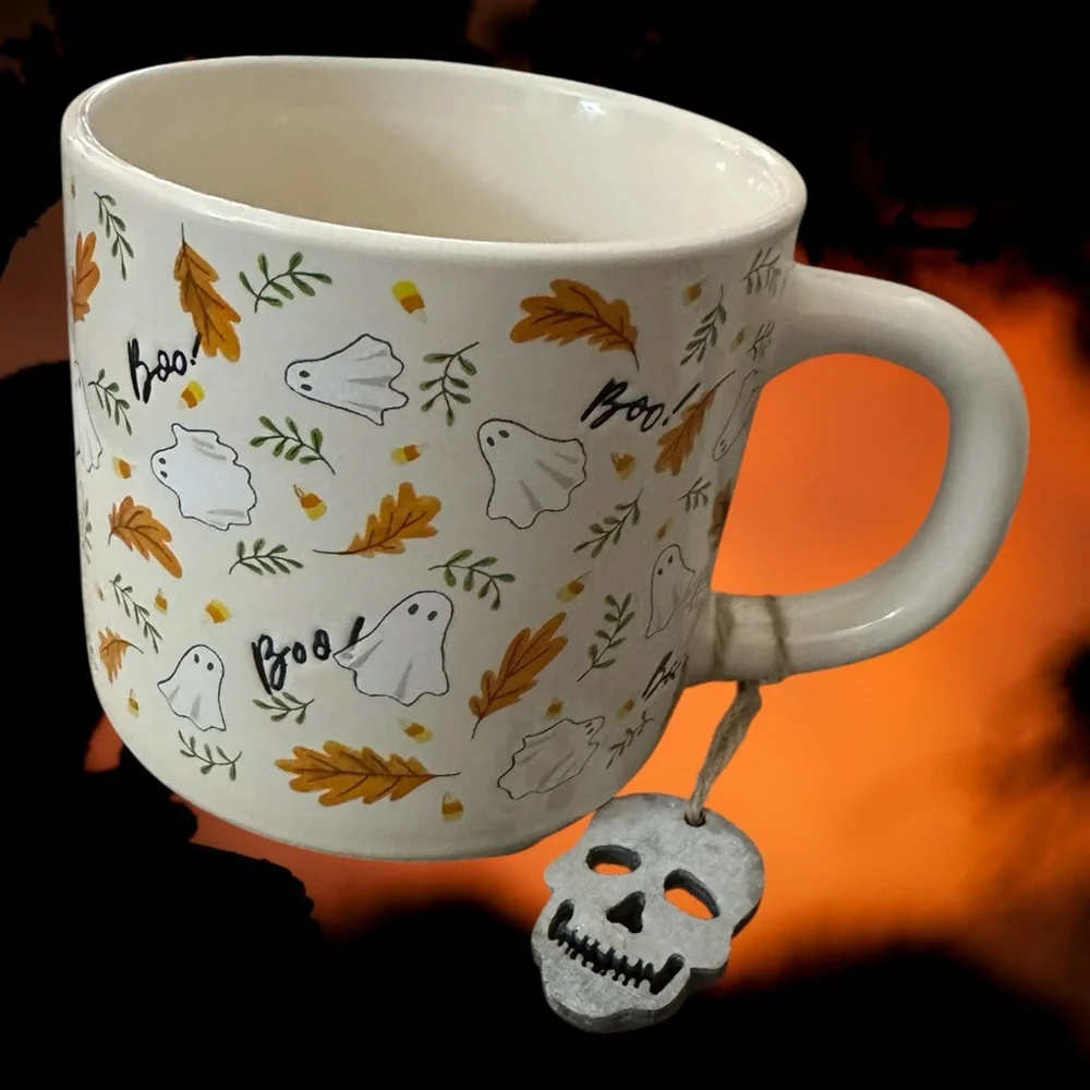 Halloween Ghost & Skull Mug NEW by Primo Design. It has feet & skeleton charm.